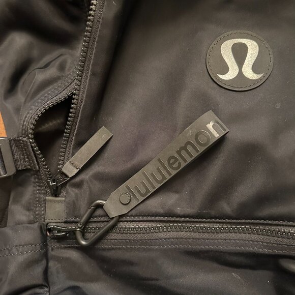 New Crew Backpack - Black - 22L